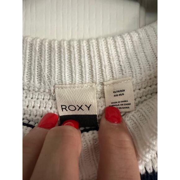 Roxy Women's White Black Striped Print Long Sleeves Crew Neck Sweater Size XS - Picture 3 of 4